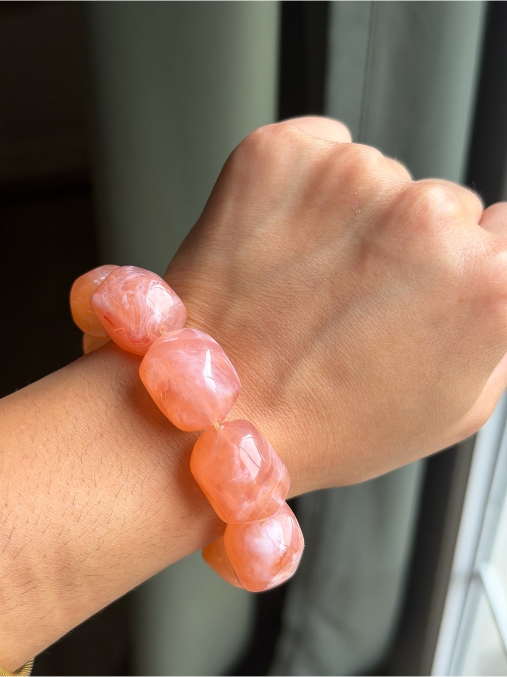 Tarina Tarantino Peach-Orange Marbled Resin Bead Stretch Bracelet